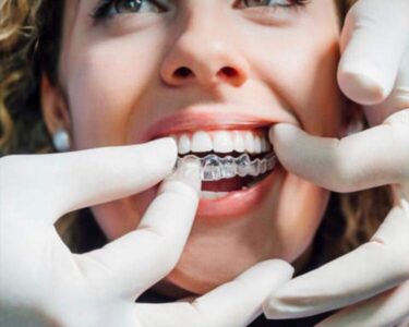RL Orthodontics Dental Team es una clínica de especialidades odontológicas con los más altos estándares de calidad. Ofrece nuestros servicios de manera ética, humana y profesional para el cuidado de tu sonrisa.