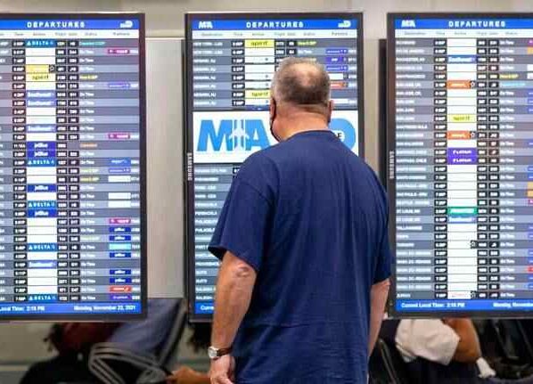 El Departamento de Transporte de EEUU emitió regla final que requiere que las aerolíneas proporcionen rápidamente a los viajeros reembolsos automáticos en efectivo cuando corresponda.