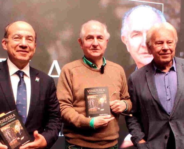 “Venezuela, Política y Ambiente” la nueva obra literaria del exalcalde metropolitano de Caracas fue presentada en la sede de la Asociación Mundial de Juristas, en Madrid.