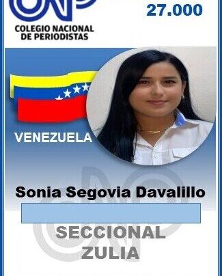 Venezuela es el único país con una Ley de Ejercicio del Periodismo que contempla dos requisitos para ejercer legalmente: tener el título emitido por una Universidad reconocida y estar inscrito en el Colegio Nacional de Periodistas.