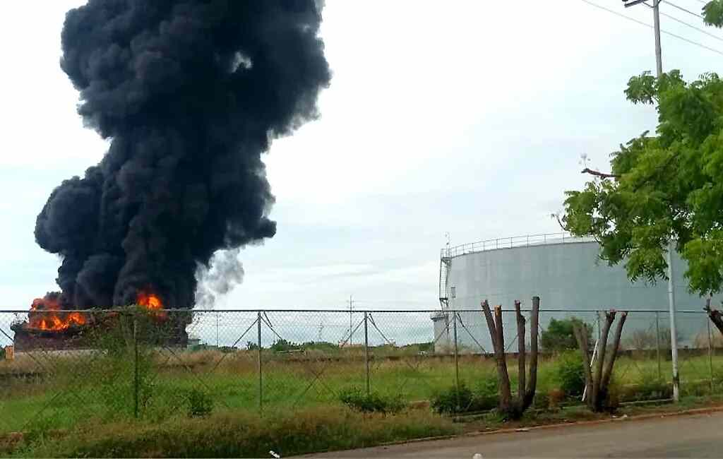 Alarmante incendio en Patio de Tanques de PDVSA alarmó a los zulianos