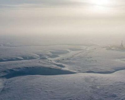 Rusia descubre un gran yacimiento de petróleo en el Ártico