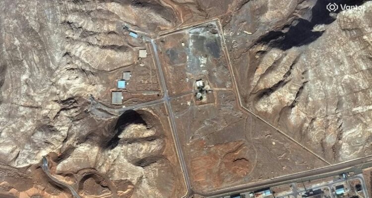 OIEA aseguró que el uranio enriquecido iraní sigue almacenado en la planta nuclear de Isfahan: «Lo importante es que salga del país»