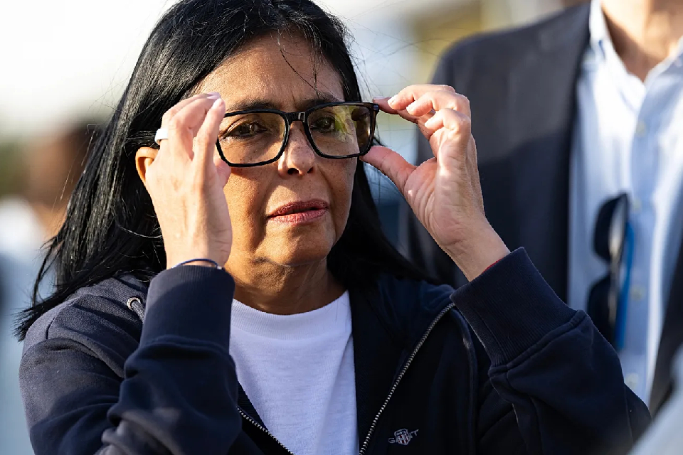 Delcy Rodríguez sobre diálogo: «Confío en que contribuya a una mejor convivencia democrática»