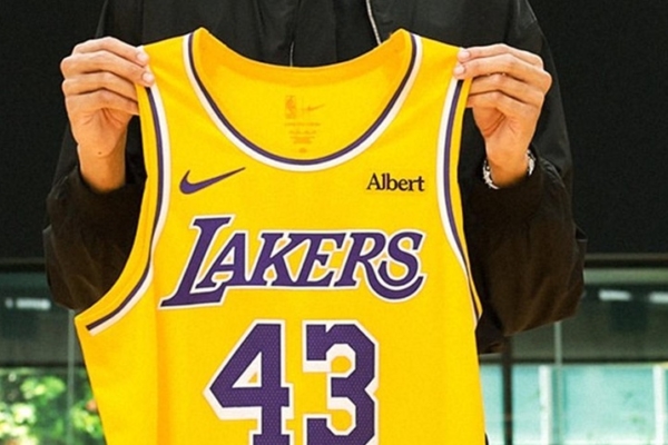 Los Ángeles Lakers rompen récords al ser vendidos por 12 mil millones de dólares