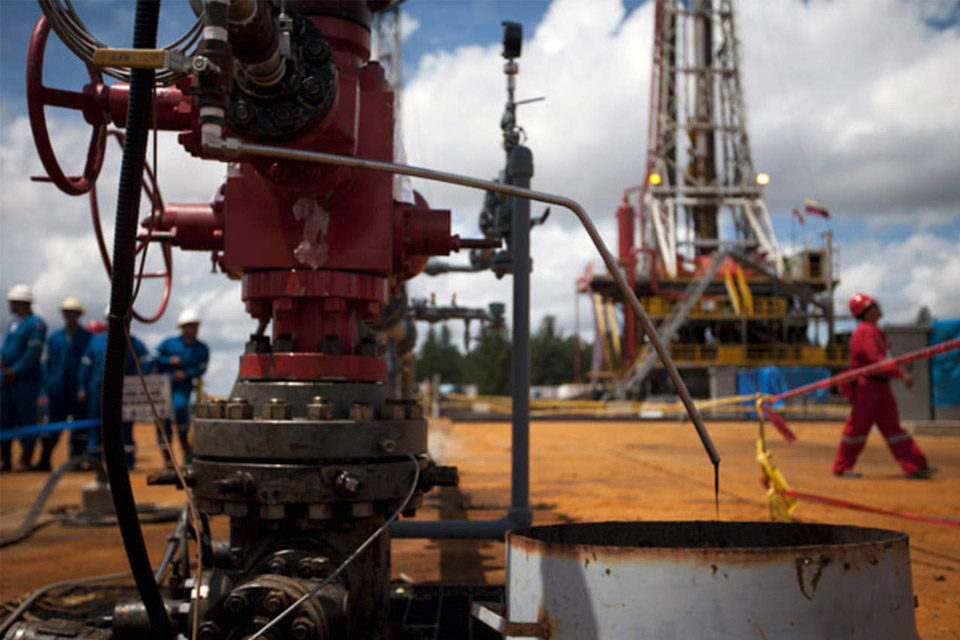 Bloomberg: ¿Qué esperar de la industria petrolera venezolana en los próximos meses?